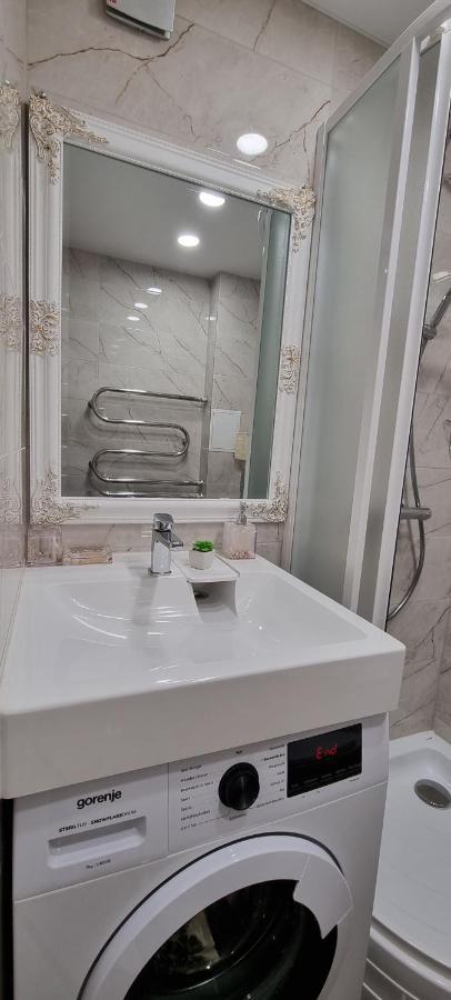 A. G. Central Apartaments Šiauliai Extérieur photo