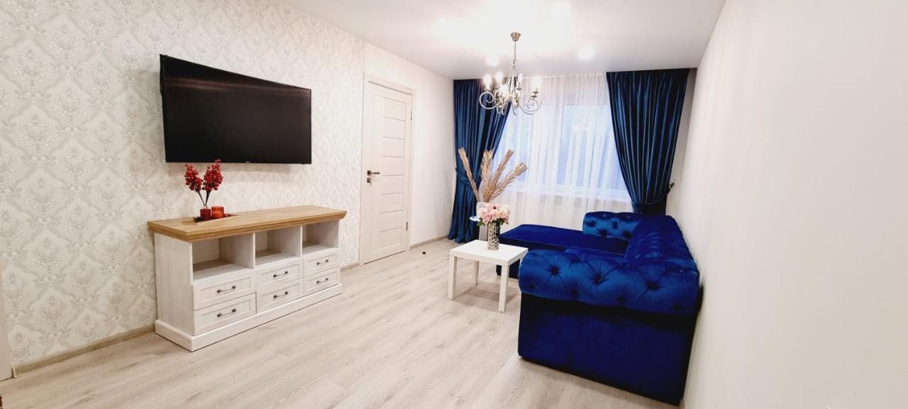 A. G. Central Apartaments Šiauliai Extérieur photo